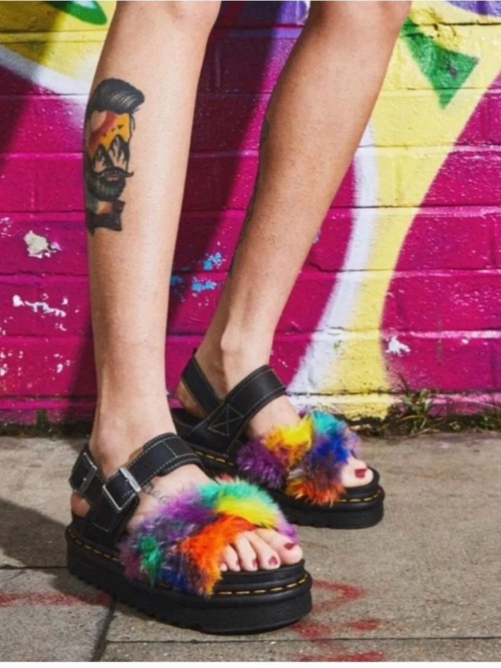 Dr. Martens Voss II Fluffy Faux Faur Sandals size 7